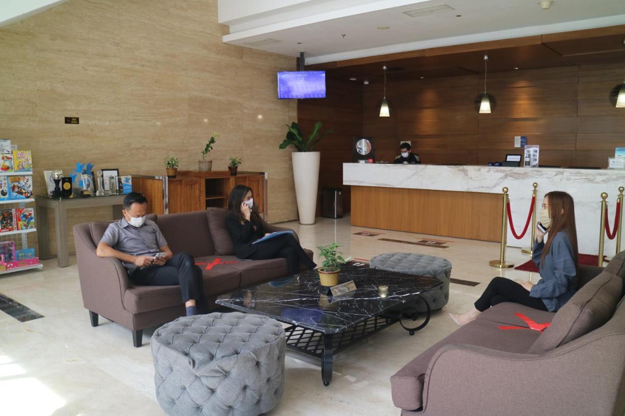 Grand Mercure Solo Baru Exteriör bild