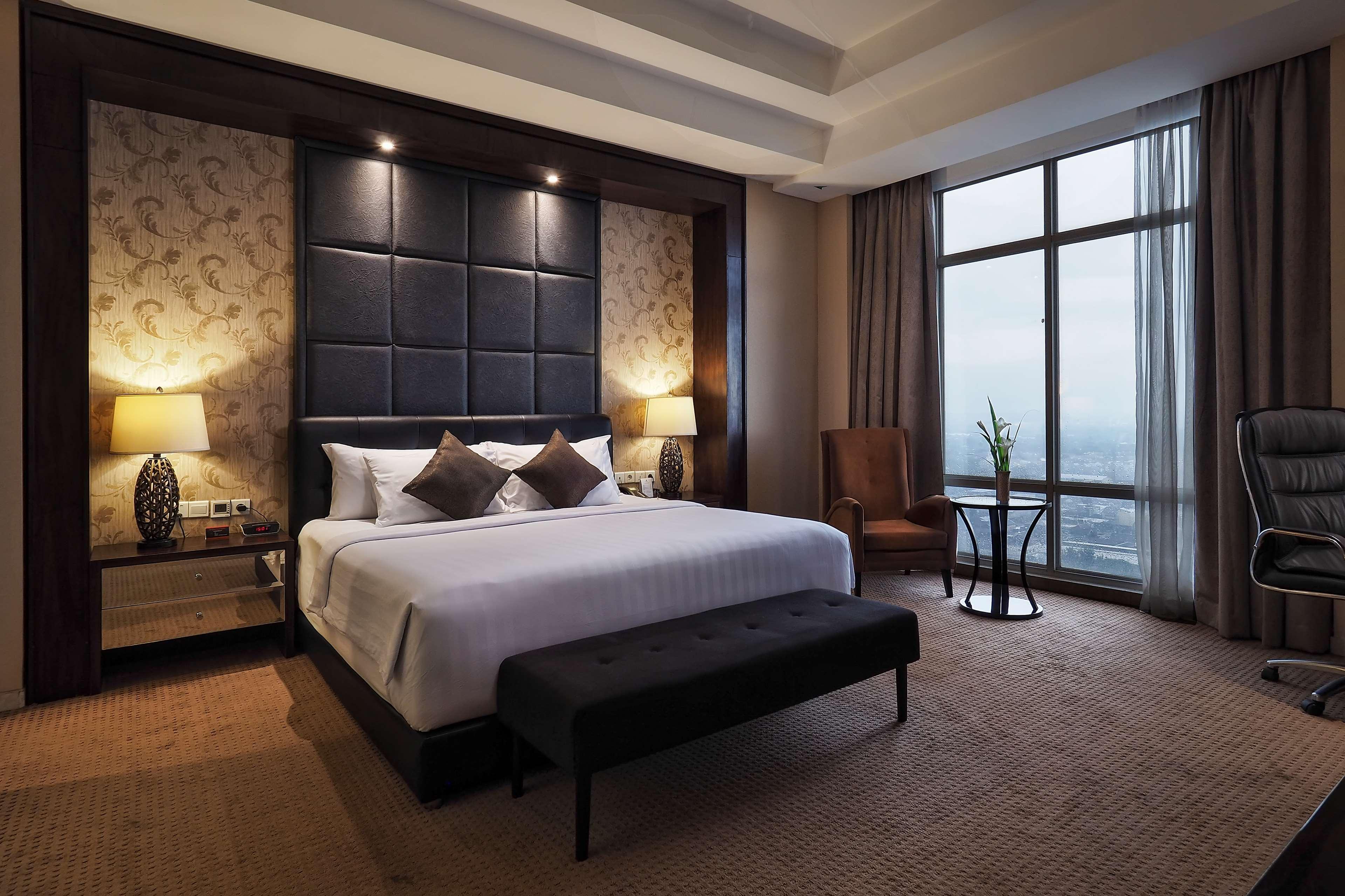 Grand Mercure Solo Baru Exteriör bild