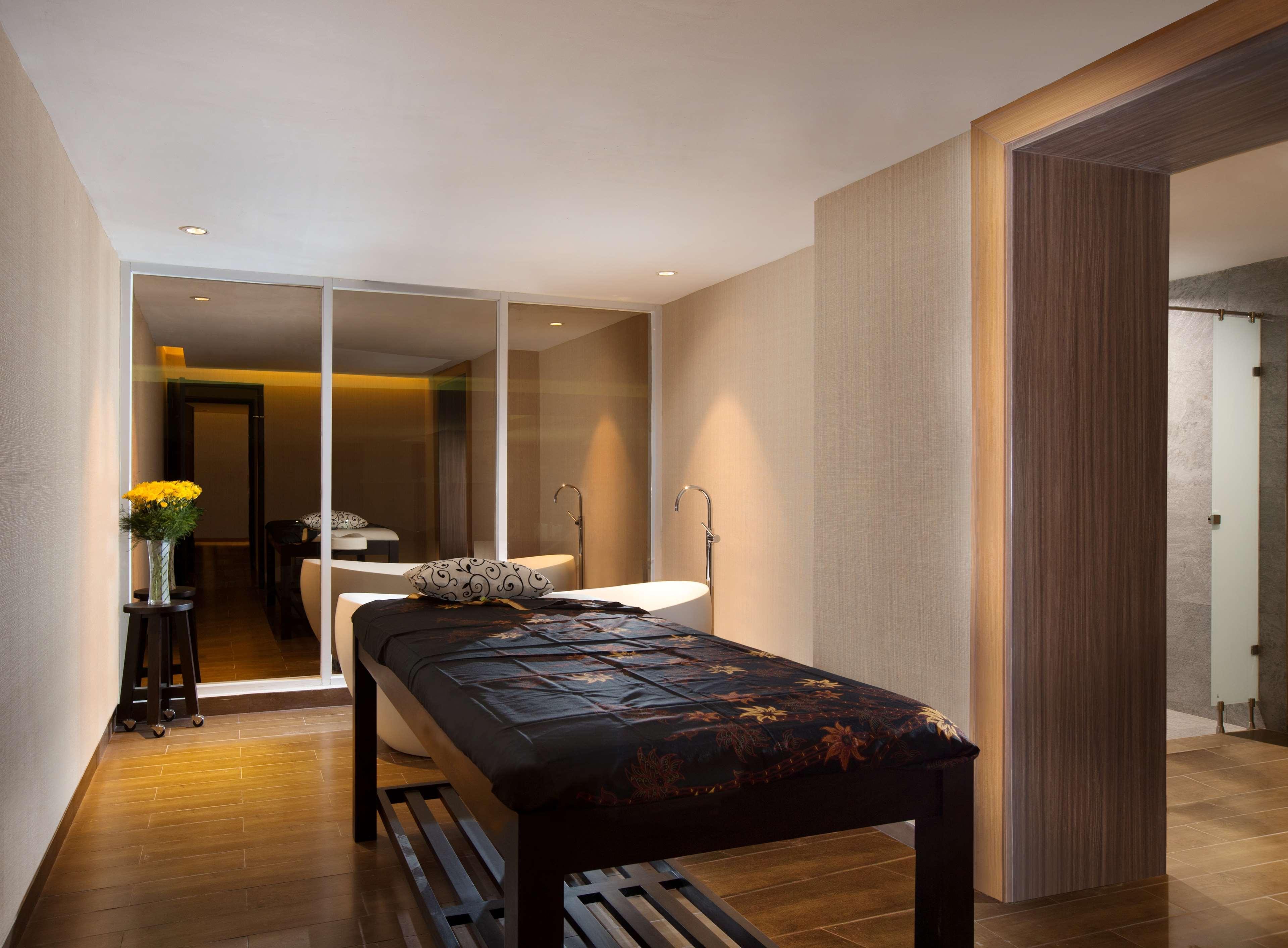 Grand Mercure Solo Baru Exteriör bild