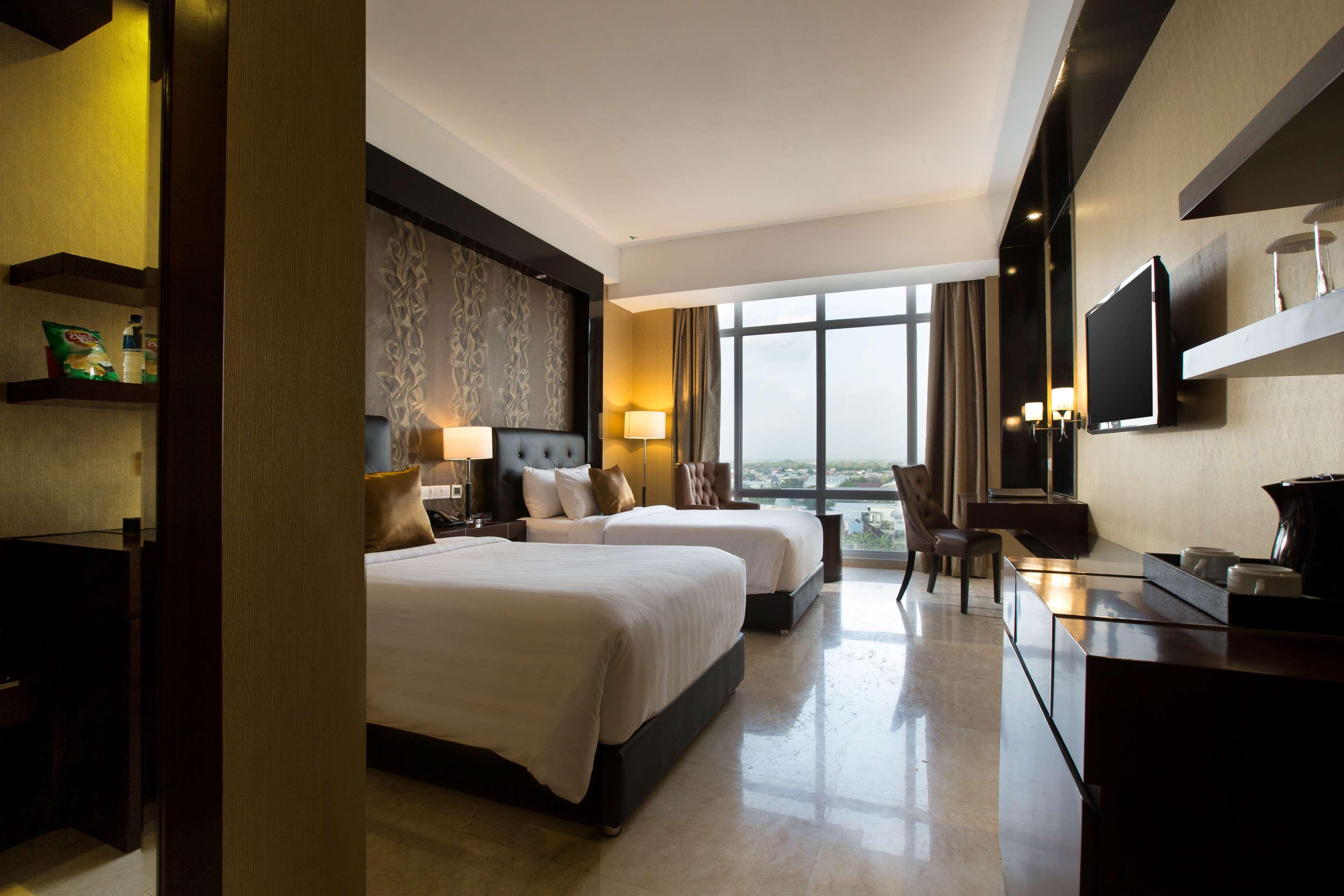 Grand Mercure Solo Baru Exteriör bild