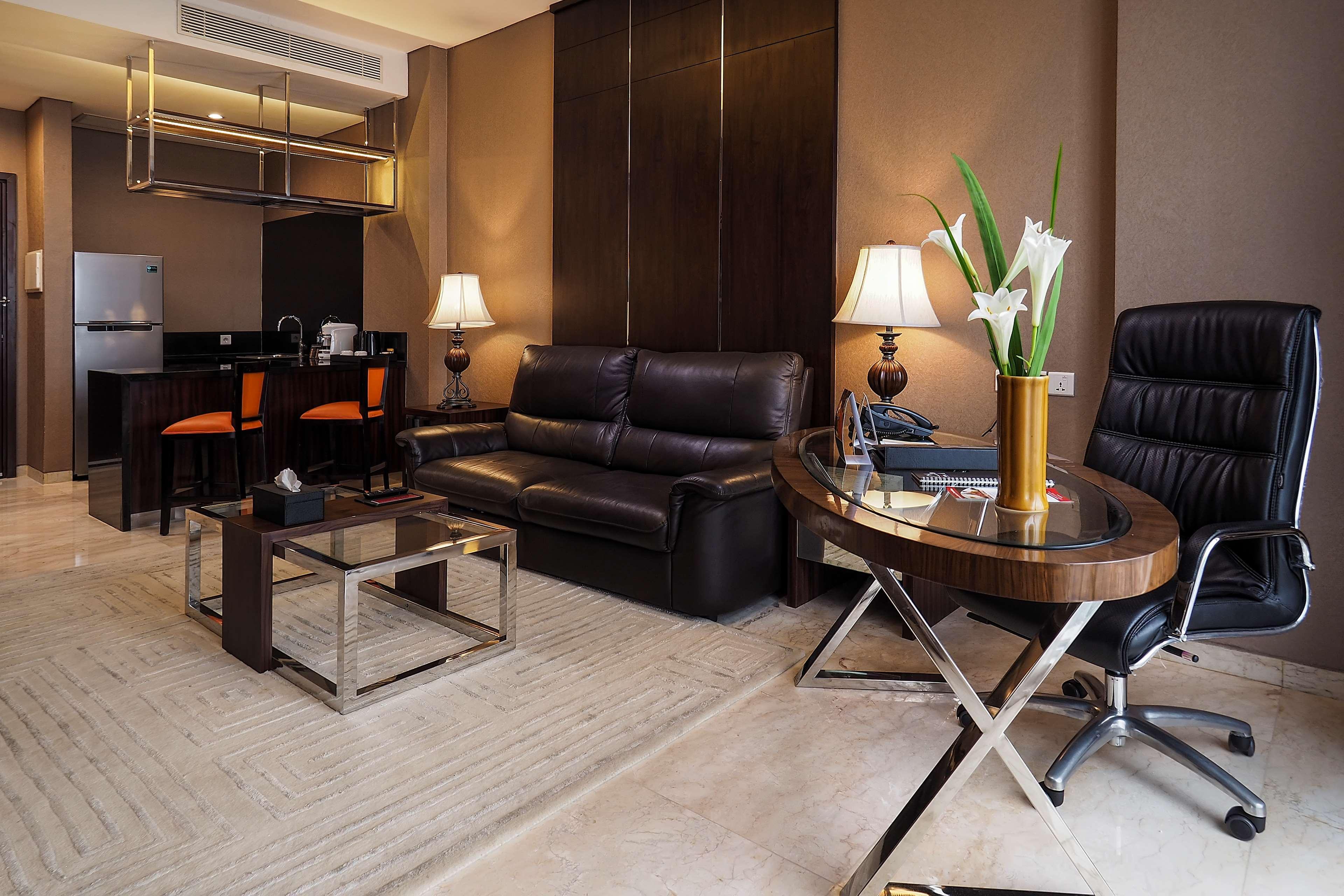 Grand Mercure Solo Baru Exteriör bild