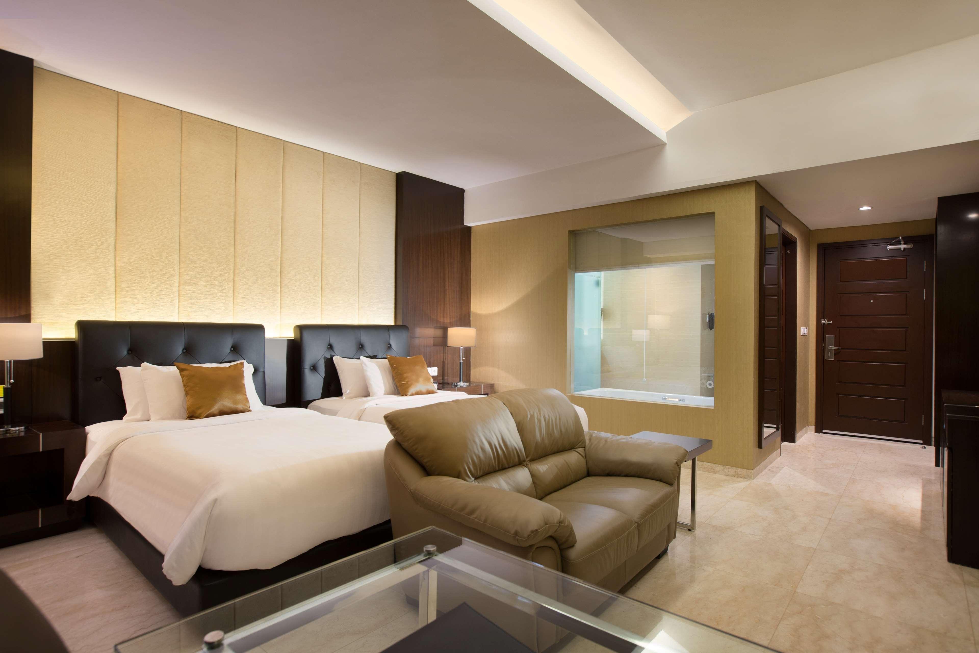 Grand Mercure Solo Baru Exteriör bild